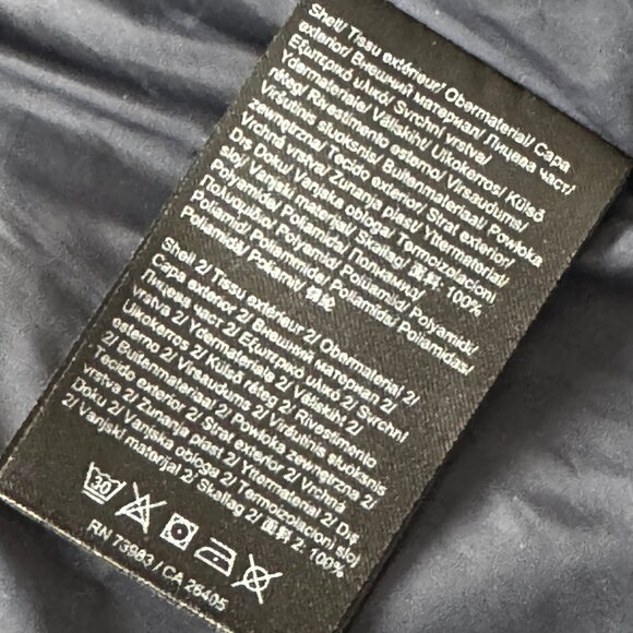 NEW HELLLY HANSON ACTIVE NAVY WINTER PARKA INSULATED ICONIC PUFFER PREMIUM LARGE - Picture 9 of 12